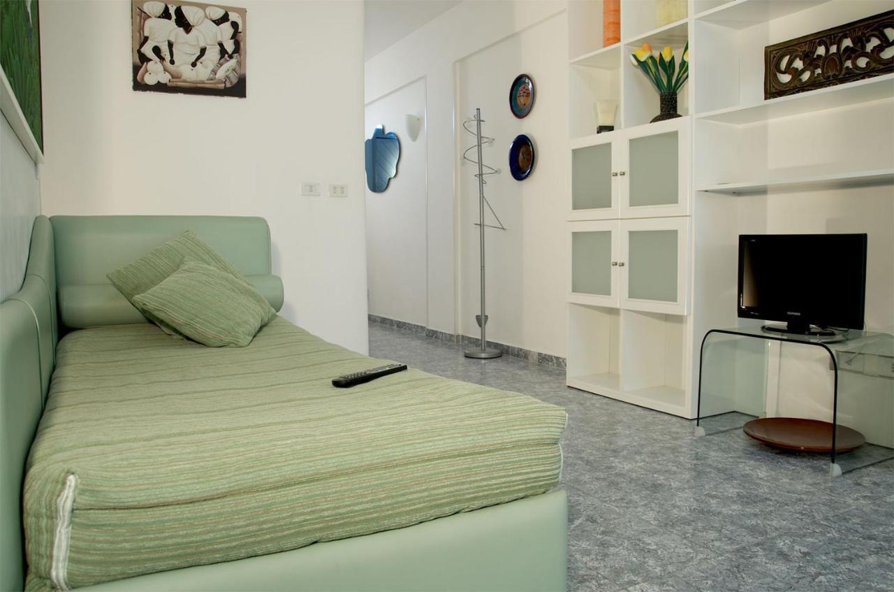 Residence Castello Otranto Bagian luar foto